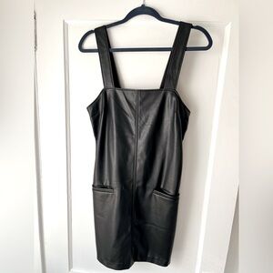 ABERCROMBIE - Vegan Leather Shift Dress